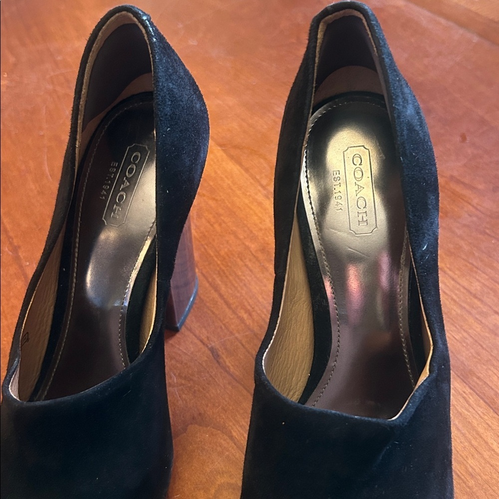 COACH Roslyn Black Peep Toe Suede Heels Size 7 - Picture 3 of 7